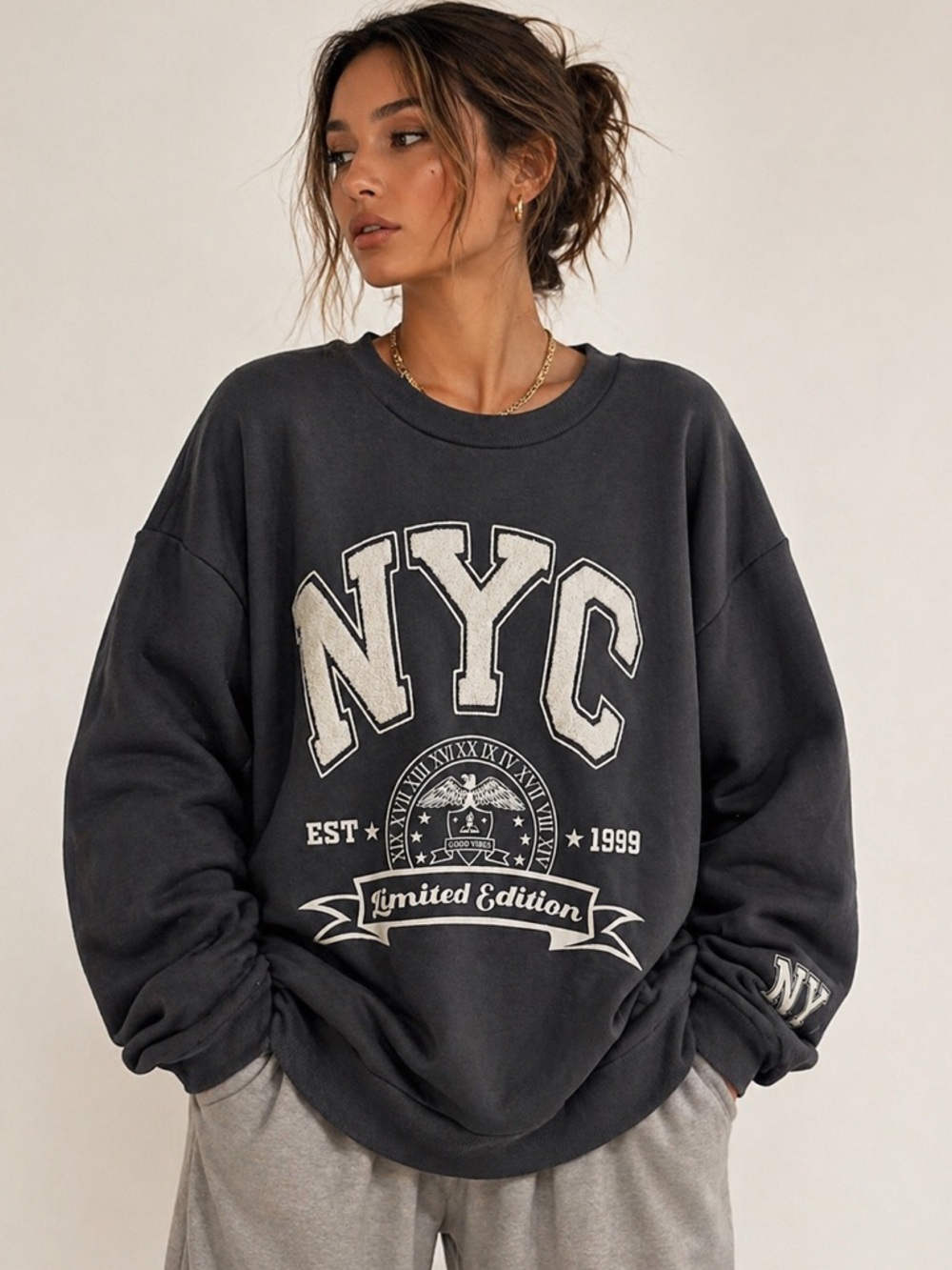 NYC Limited Edition Graphic Oversized Sweatshirt - Charcoal